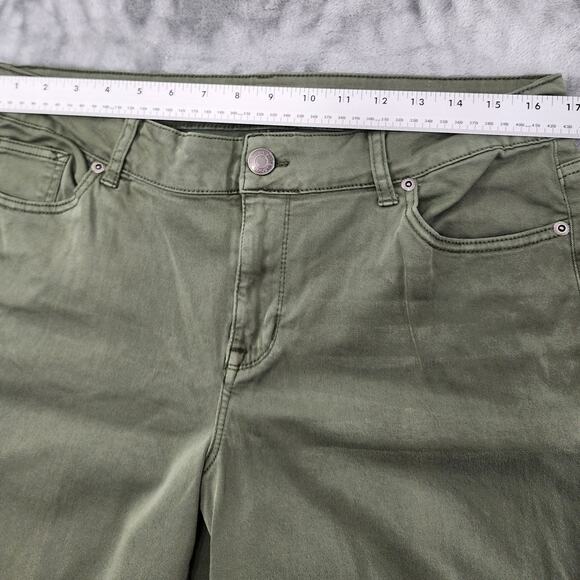 Maurices Jeans Womens L Green Mid Rise Crop Ankle Skinny Raw Hem Lace Up Detail - Picture 8 of 12